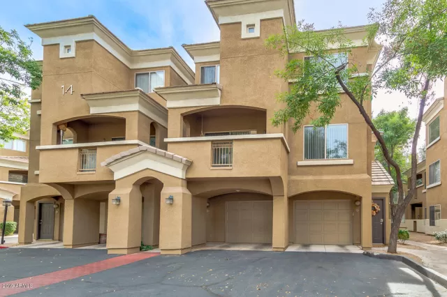 MLS: 6007675 Condo For Sale