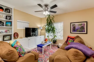 Photo #2: 6007675 Listing 