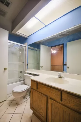 Photo #2: 6007701 Listing