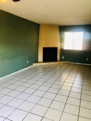 Photo #5: 6007906 Listing 