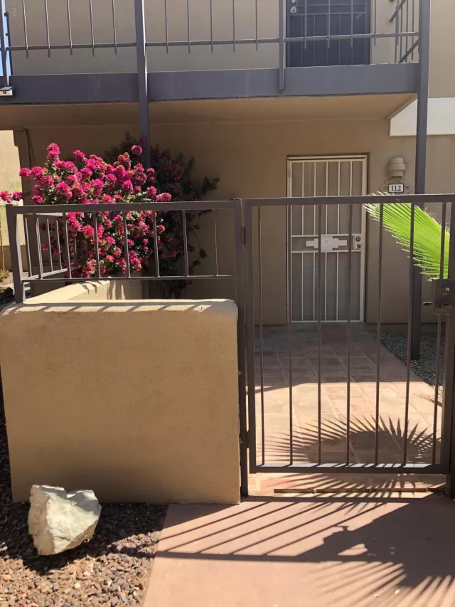 MLS: 6007991 Condo For Sale