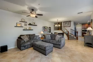 Photo #2: 6008181 Listing 