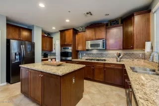 Photo #3: 6008181 Listing 