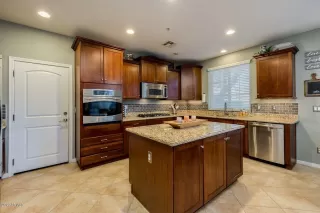 Photo #4: 6008181 Listing 