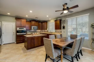 Photo #6: 6008181 Listing 