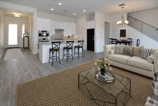 Photo #3: 6008189 Listing