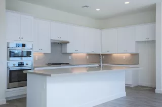 Photo #1: 6008204 Listing 