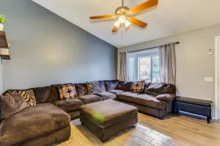 Photo #2: 6008234 Listing