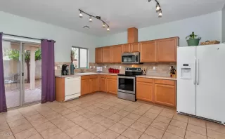 Photo #4: 6008620 Listing 