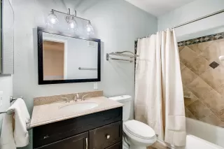 Photo #6: 6008902 Listing