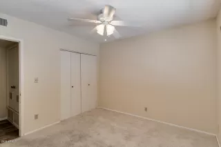 Photo #6: 6008964 Listing