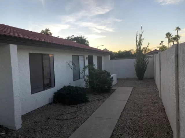 MLS: 6009164 Condo For Sale