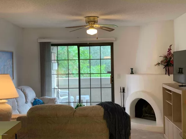MLS: 6009268 Condo For Sale