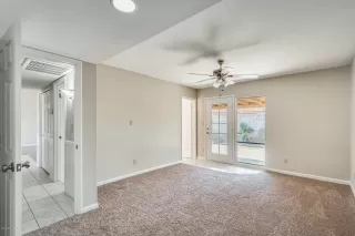 Photo #3: 6009302 Listing