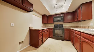 Photo #4: 6009348 Listing