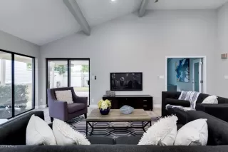 Photo #5: 6009697 Listing 