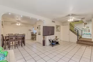 Photo #2: 6009785 Listing 