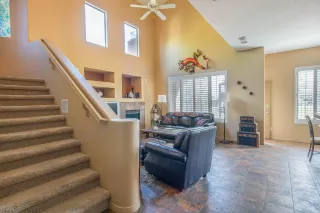 Photo #4: 6010406 Listing 