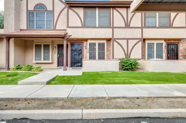 MLS: 6010567 Condo For Sale