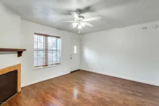 Photo #4: 6010567 Listing