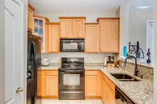 Photo #6: 6010572 Listing