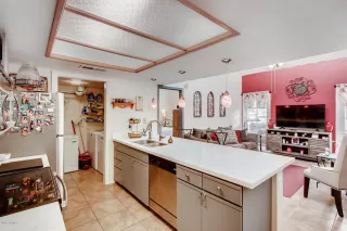 Photo #3: 6010833 Listing 