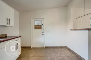 Photo #5: 6010864 Listing