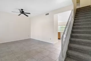 Photo #5: 6010982 Listing