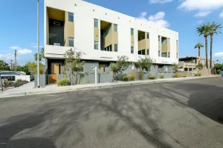 Photo #1: 6011160 Listing 