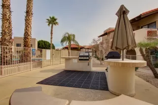 Photo #2: 6011314 Listing 