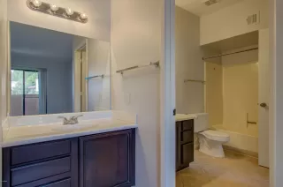 Photo #5: 6011314 Listing 