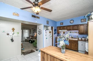 Photo #5: 6011334 Listing 