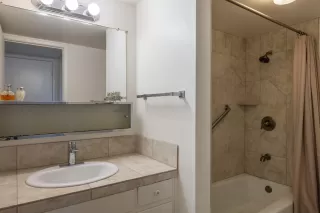 Photo #4: 6011378 Listing