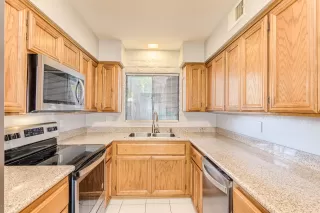 Photo #1: 6011399 Listing 