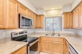 Photo #3: 6011399 Listing 