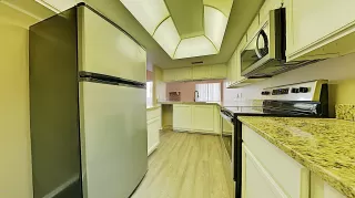 Photo #3: 6011422 Listing