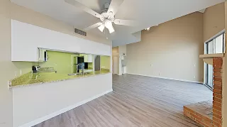 Photo #5: 6011422 Listing