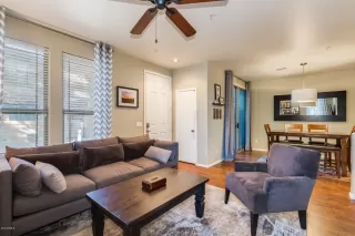 Photo #3: 6011556 Listing