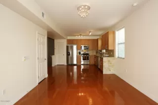 Photo #4: 6011779 Listing