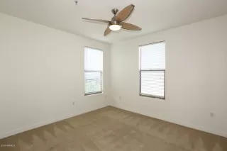 Photo #6: 6011779 Listing