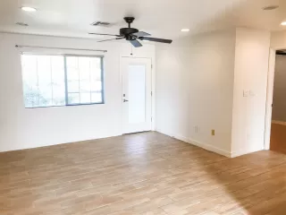 Photo #2: 6011790 Listing