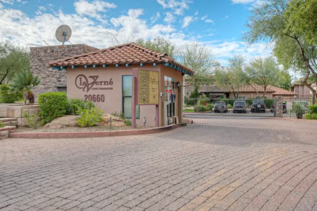 MLS: 6011793 Condo For Sale