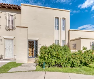 Photo #2: 6012091 Listing