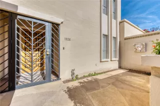 Photo #3: 6012091 Listing