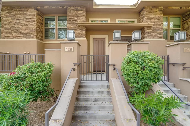 MLS: 6012150 Condo For Sale