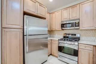 Photo #2: 6012150 Listing 