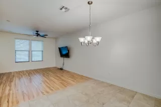 Photo #5: 6012150 Listing 