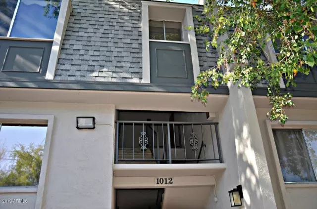 MLS: 6012236 Condo For Sale