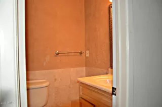 Photo #5: 6012236 Listing