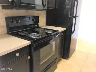 Photo #2: 6012259 Listing 